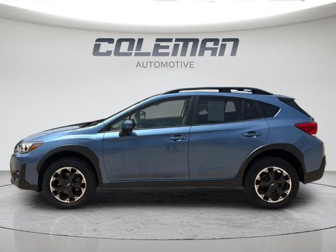 Used 2022 Subaru Crosstrek 2.0i Premium AWD/4WD image 2