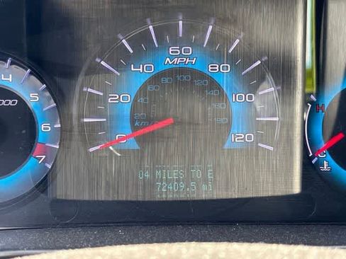 Used 2010 Ford Fusion Sport FWD image 13