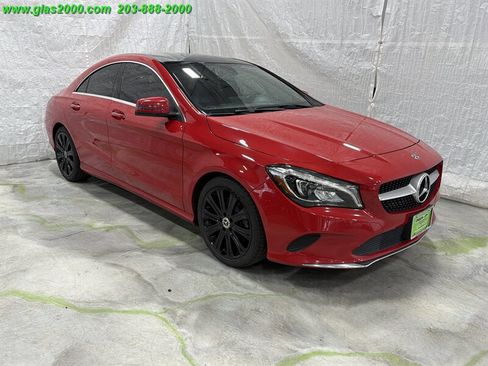 Used 2019 Mercedes-Benz CLA 250 4MATIC image 2