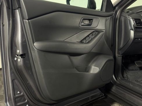 New 2026 Nissan Rogue S image 21