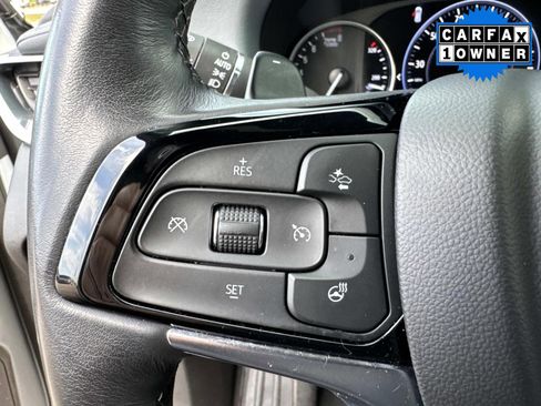 Used 2024 Buick Enclave Premium image 35