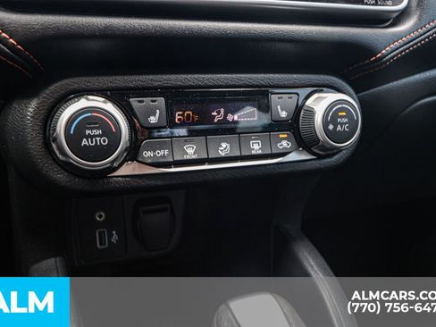 Used 2020 Nissan Versa SR w/ Convenience Package image 44