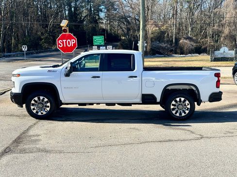 New 2026 Chevrolet Silverado 2500 Custom w/ Custom Value Package image 4
