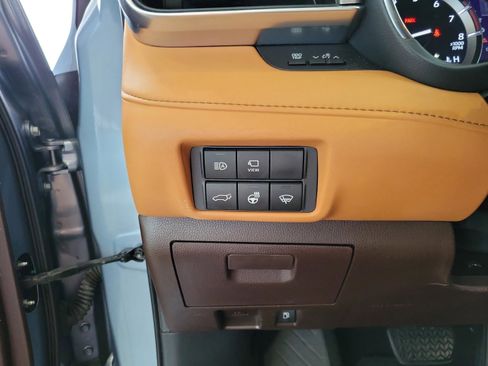 Used 2020 Toyota Highlander Platinum image 21