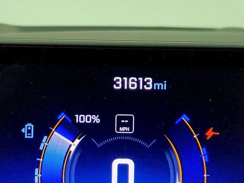 Used 2024 Chevrolet Silverado EV W/T AWD/4WD image 15