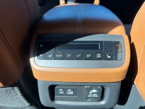 Certified 2024 Nissan Pathfinder Platinum w/ Cargo Package image 26