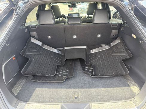 Used 2022 Toyota Venza Limited AWD/4WD image 25