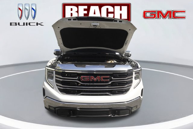 Used 2024 GMC Sierra 1500 SLT RWD image 9