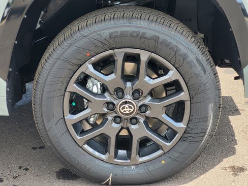 New 2026 Toyota Tundra Platinum AWD/4WD image 7