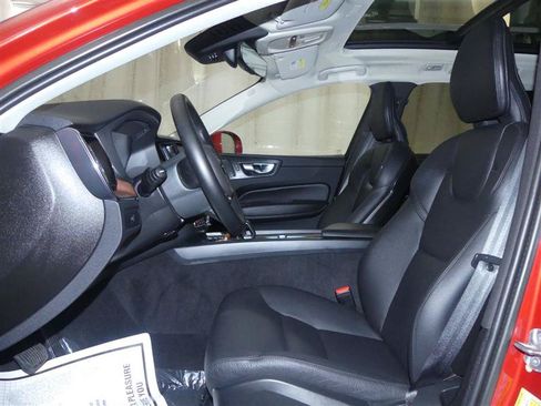 Used 2023 Volvo XC60 B5 Plus w/ Protection Package AWD/4WD image 24