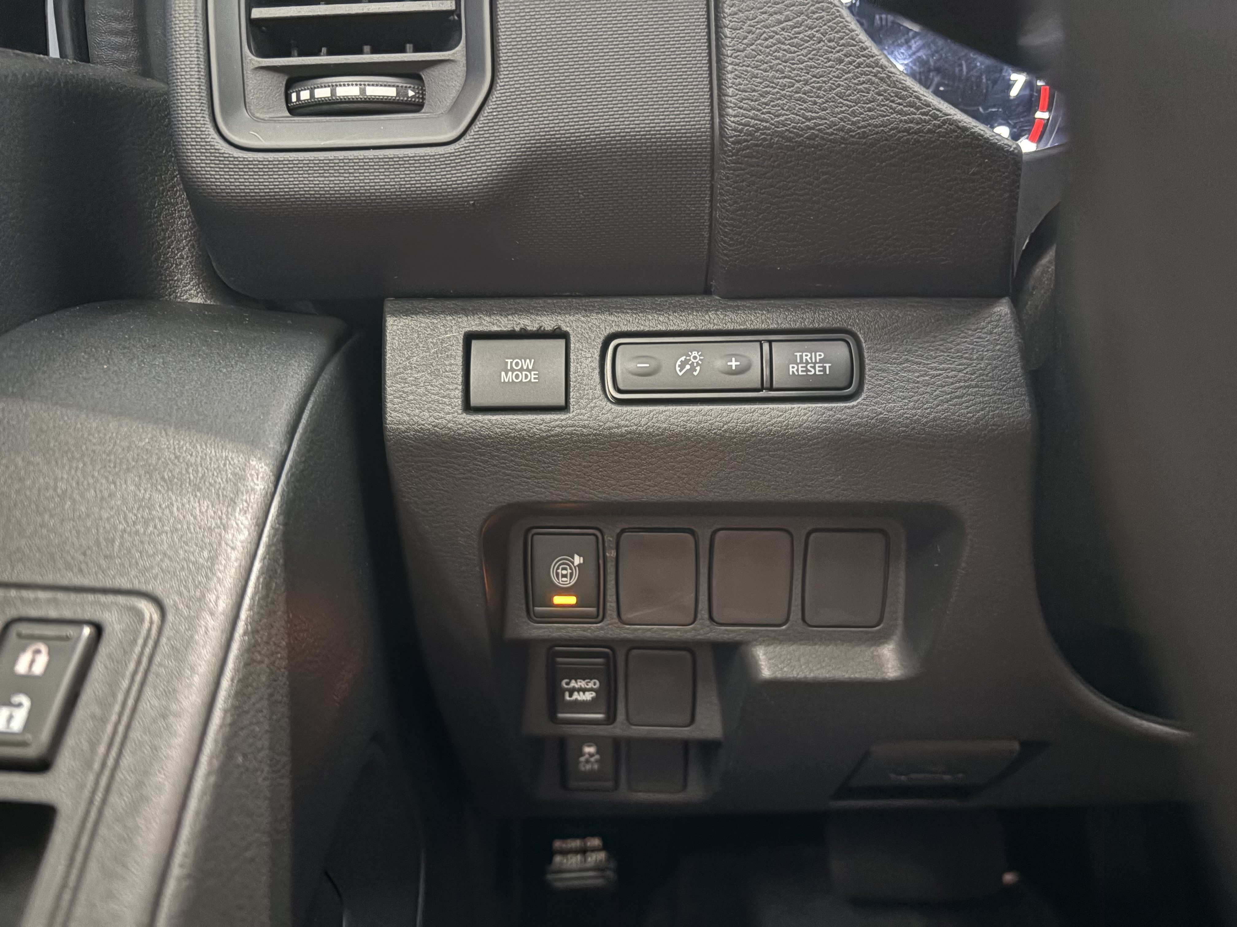 Used 2023 Nissan Frontier S w/ Technology Package RWD image 25