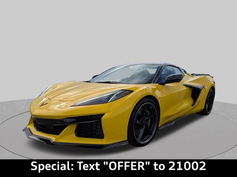 Used 2025 Chevrolet Corvette E-Ray AWD/4WD image 7
