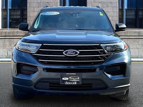 Certified 2023 Ford Explorer XLT AWD/4WD image 3