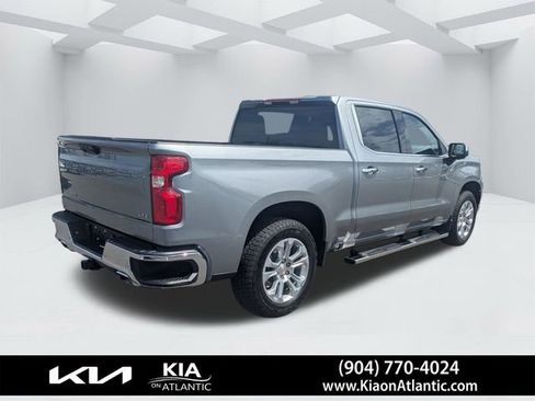 Used 2025 Chevrolet Silverado 1500 LTZ AWD/4WD image 3