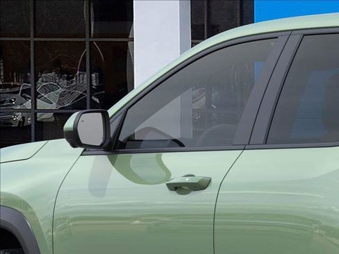 New 2026 Chevrolet Equinox LT w/ Safety and Technology Package image 12