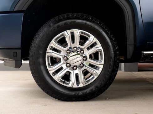 Used 2023 GMC Sierra 2500 Denali w/ Denali Ultimate Package AWD/4WD image 13