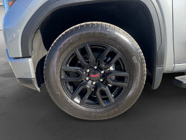 Used 2024 GMC Sierra 1500 Elevation w/ Elevation Premium Package AWD/4WD image 7