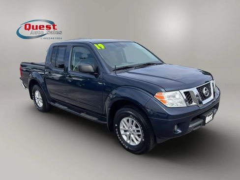 Used 2019 Nissan Frontier SV w/ Value Truck Package AWD/4WD image 1