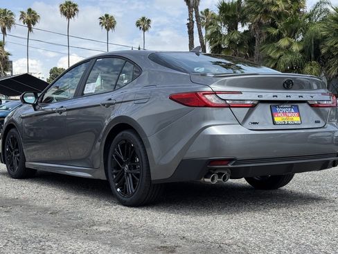 New 2026 Toyota Camry SE image 5