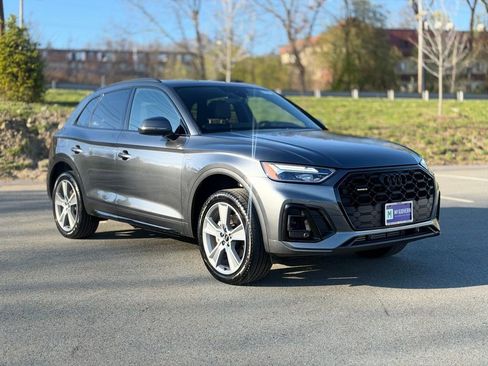 Used 2025 Audi Q5 2.0T Premium AWD/4WD image 9