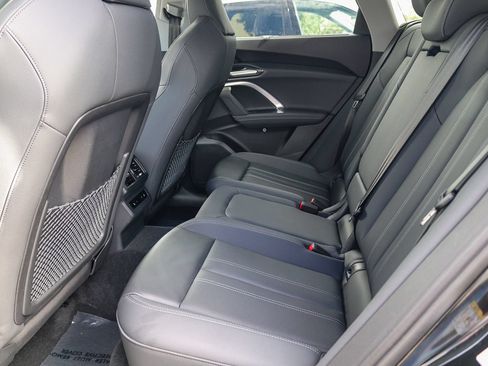 Used 2025 Audi Q5 Prestige AWD/4WD image 19