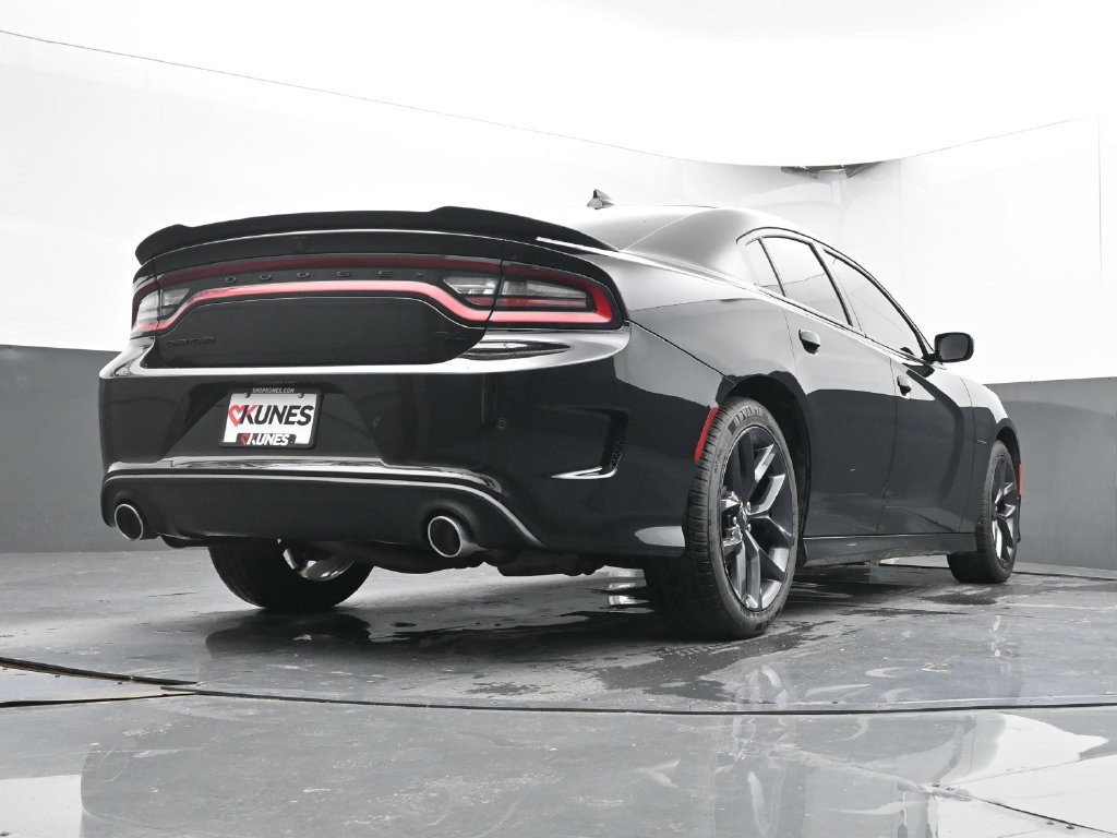 Used 2022 Dodge Charger R/T w/ Plus Group RWD image 22