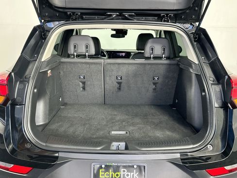 Used 2025 Buick Encore GX Preferred FWD image 30