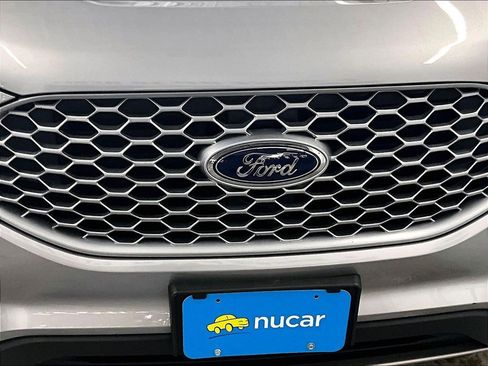 Used 2023 Ford Edge SEL image 29