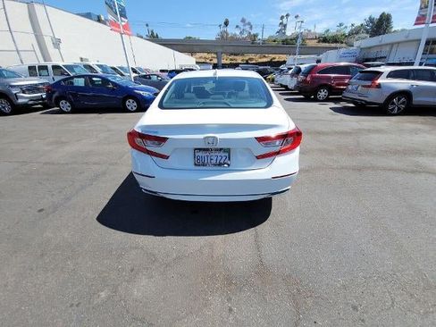 Used 2021 Honda Accord LX image 7