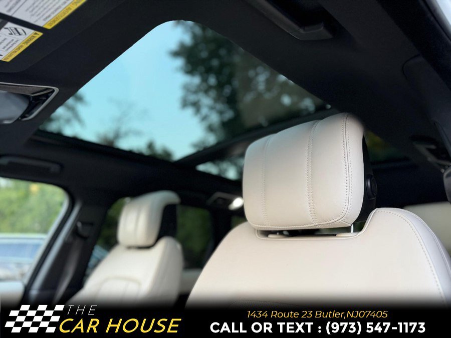 Used 2019 Land Rover Range Rover Sport HSE AWD/4WD image 17