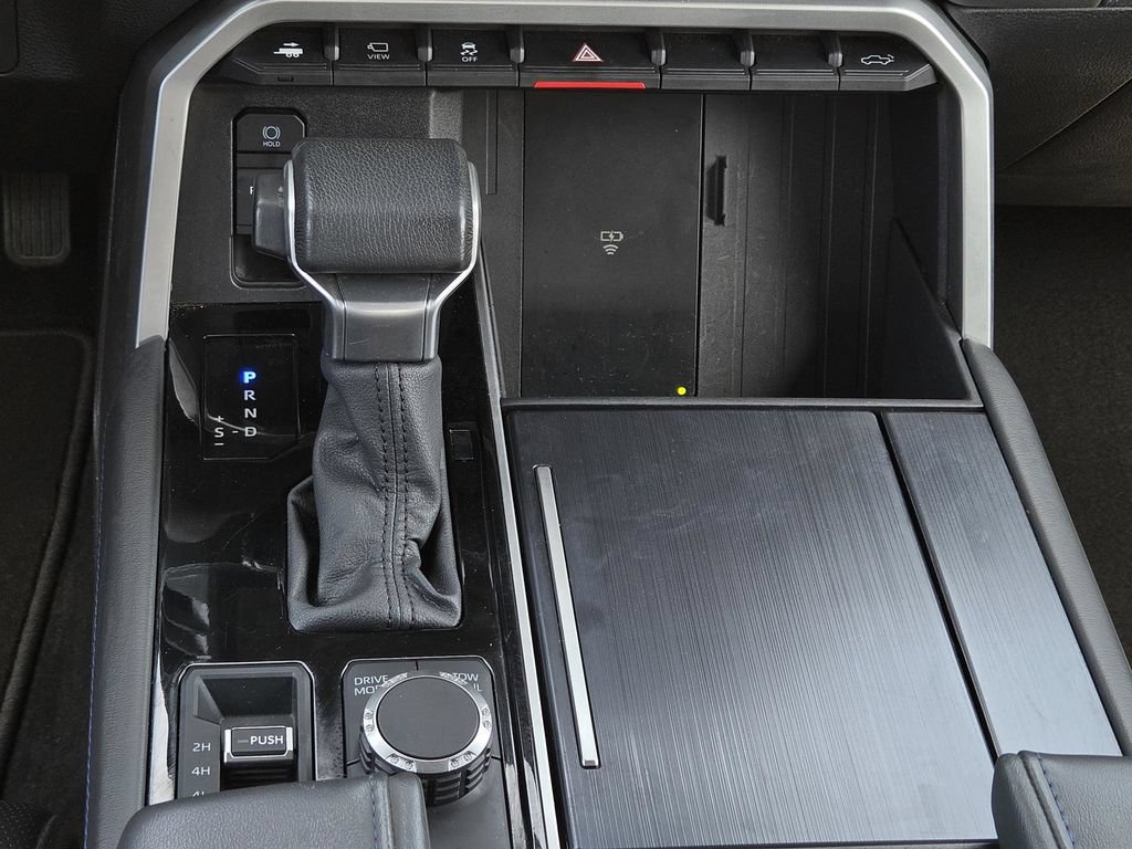 Used 2025 Toyota Tundra Platinum AWD/4WD image 29