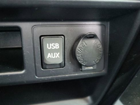 Used 2018 Toyota 4Runner TRD Off-Road Premium image 16