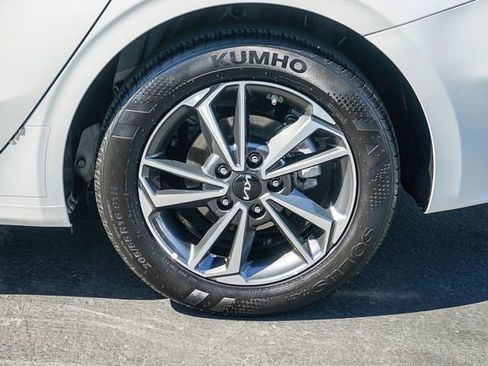 Certified 2023 Kia Forte LXS image 12