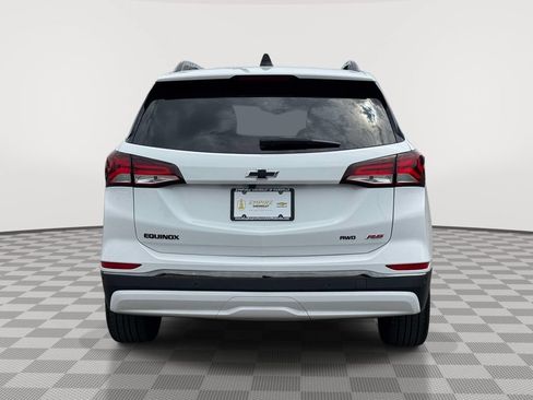 Used 2022 Chevrolet Equinox RS AWD/4WD image 5
