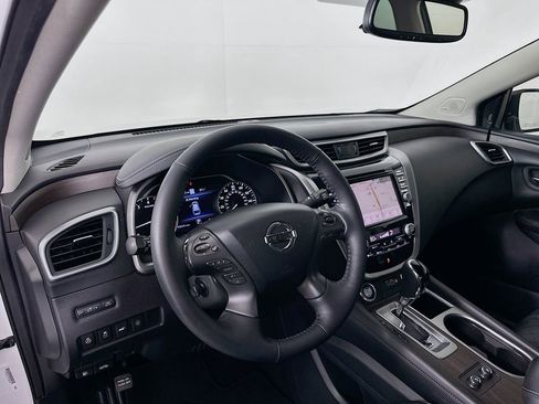 Used 2019 Nissan Murano Platinum image 9