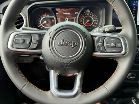 Used 2024 Jeep Wrangler Unlimited Sahara w/ Safety Group AWD/4WD image 14