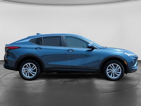 New 2026 Buick Envista Preferred w/ Convenience I Package FWD image 10