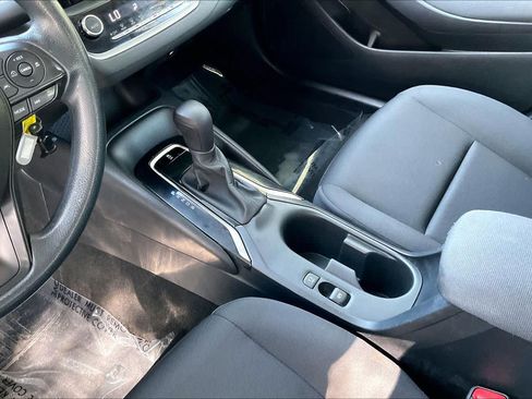 Used 2023 Toyota Corolla LE FWD image 17