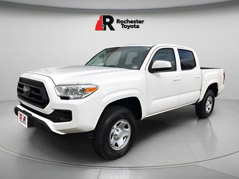 Certified 2022 Toyota Tacoma SR AWD/4WD image 6