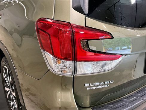 Used 2023 Subaru Forester Limited AWD/4WD image 23