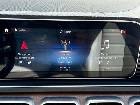 Used 2021 Mercedes-Benz GLS 580 4MATIC image 16