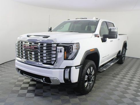 New 2026 GMC Sierra 3500 Denali image 27