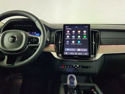 New 2026 Volvo XC90 T8 Core AWD/4WD image 25