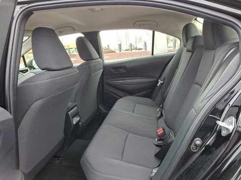 Used 2025 Toyota Corolla LE image 10