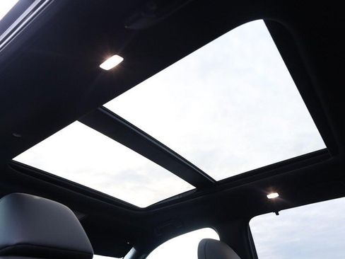 New 2025 Honda Pilot TrailSport image 12