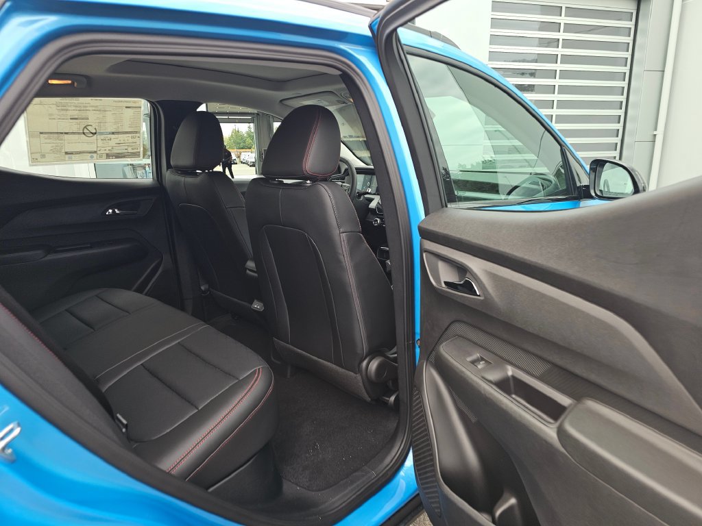 New 2027 Chevrolet Bolt RS w/ Technology Package FWD image 15