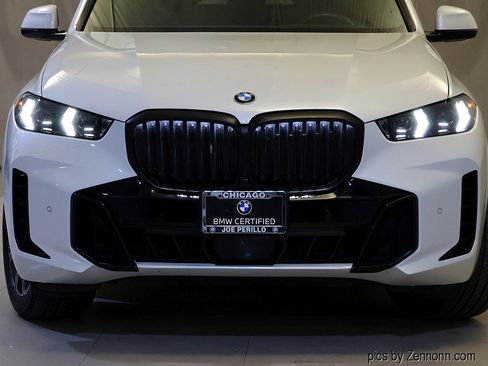 Certified 2025 BMW X5 xDrive40i w/ M Sport Package AWD/4WD image 6