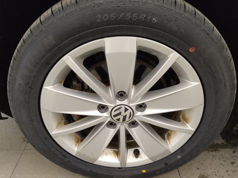 Used 2016 Volkswagen Jetta SE FWD image 31