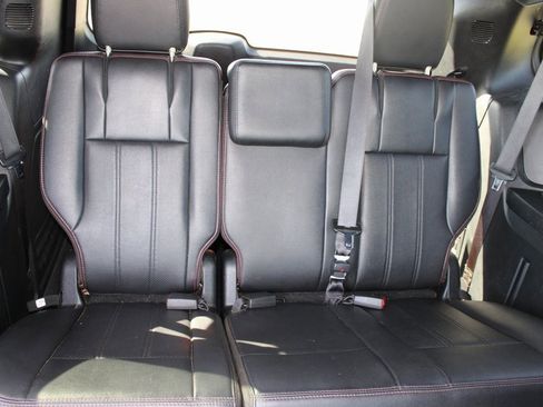 Used 2019 Dodge Grand Caravan GT image 27