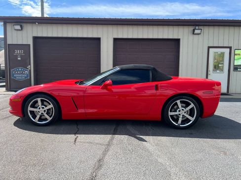 Used 2010 Chevrolet Corvette Convertible w/ Preferred Equipment Group RWD image 43